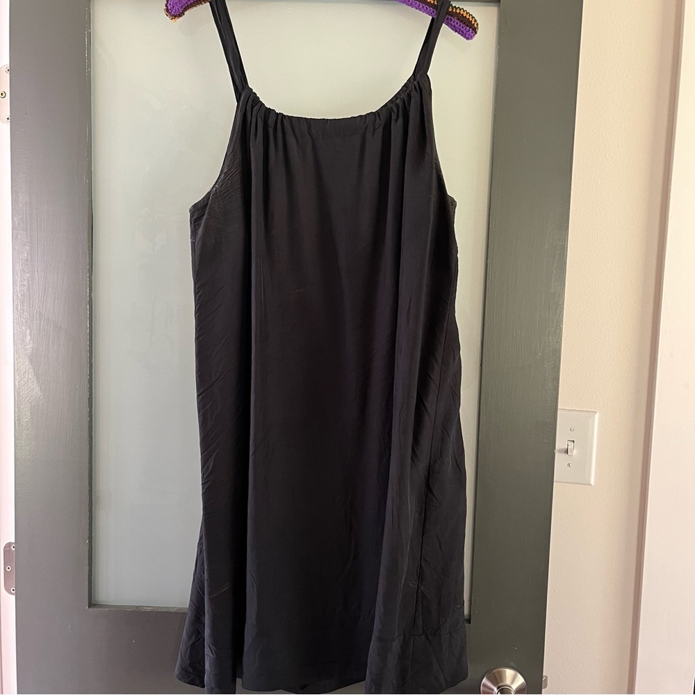 GUC garnet hill 100% silk dress, size 16